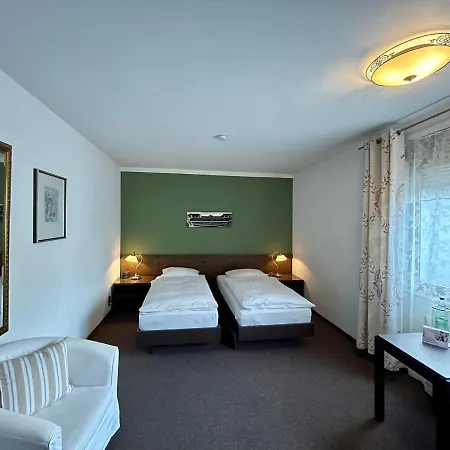 Brunnenhof باد نوهايم