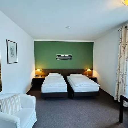 Hotel Brunnenhof 3*