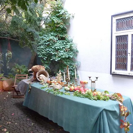 فندق Brunnenhof 3*